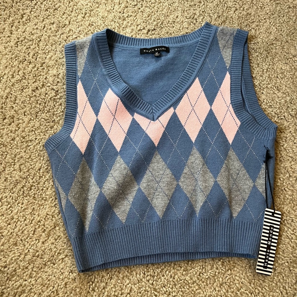 Sweater vest